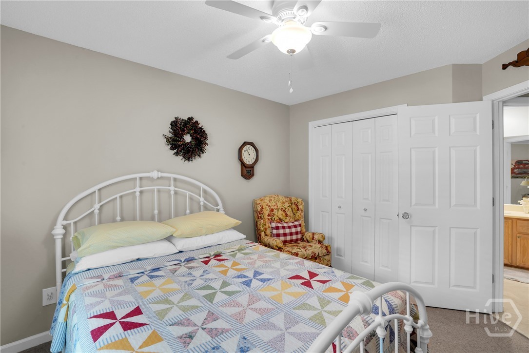 11 Oakmont Road