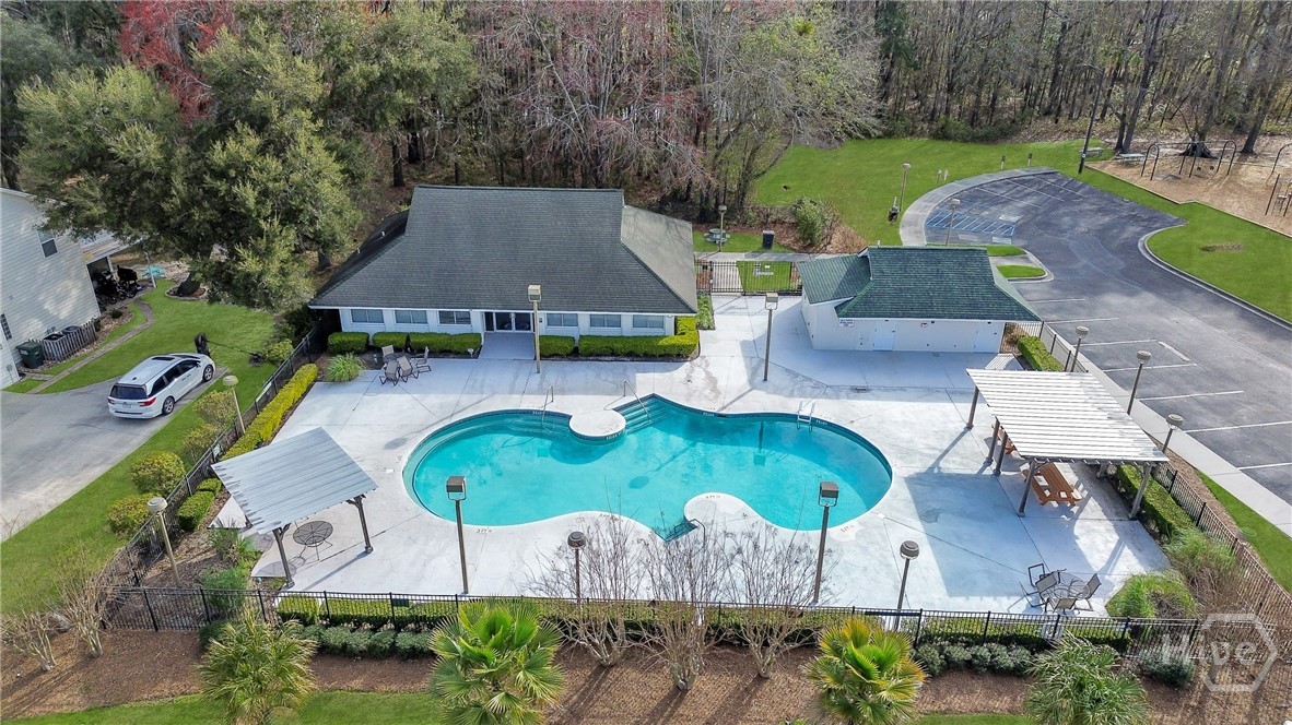 11 Oakmont Road