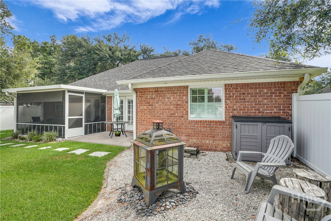 11 Oakmont Road