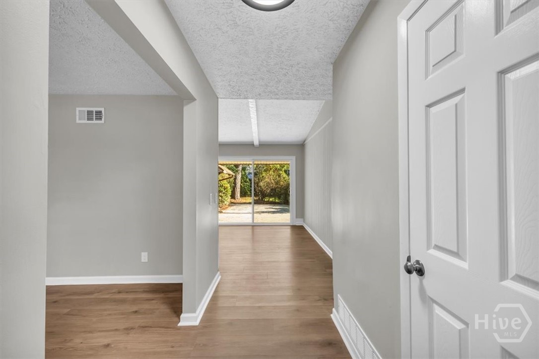 604 Sugarbush Circle