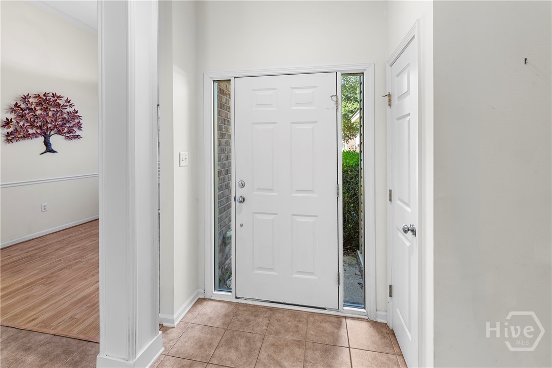 138 Meadowside Lane