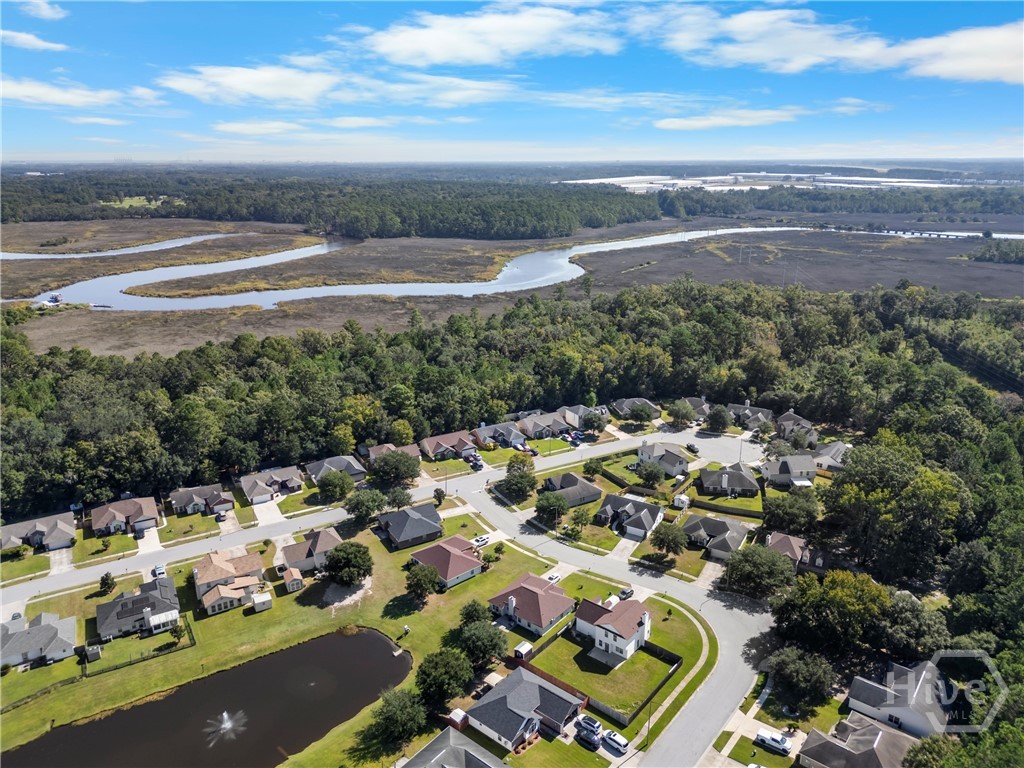 138 Meadowside Lane