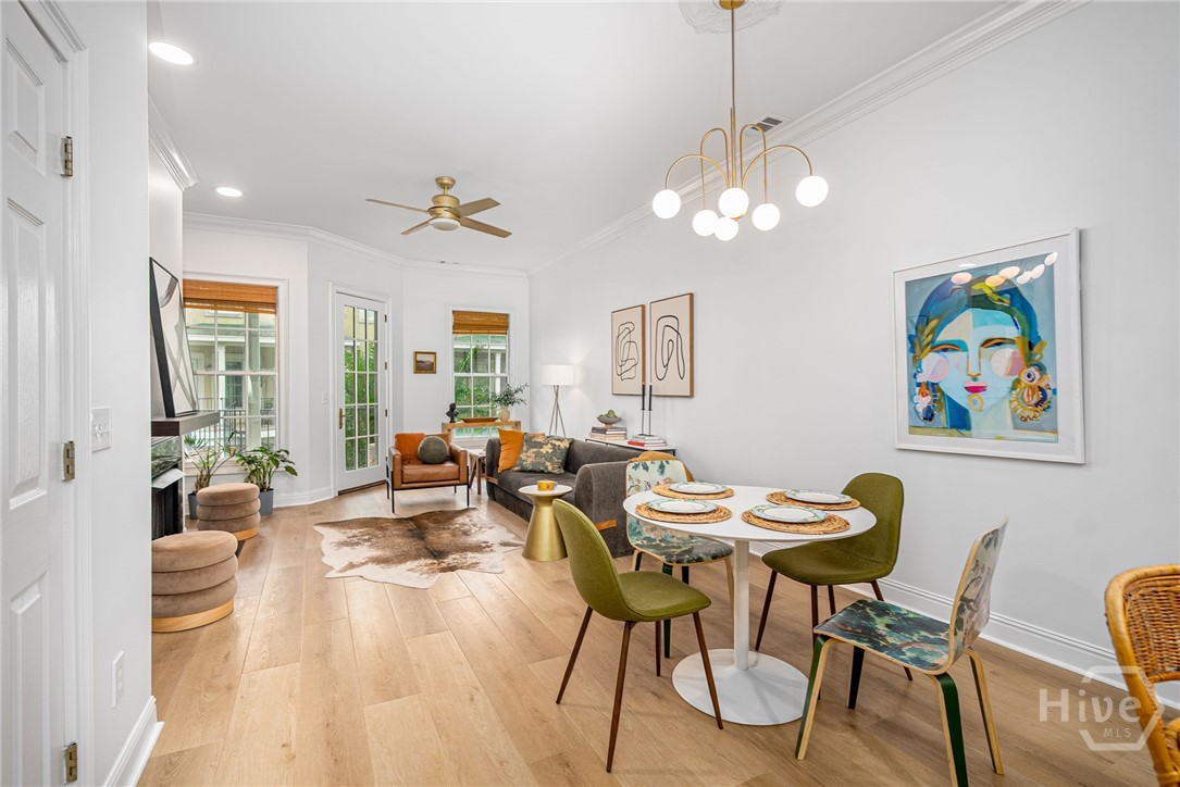 329 W Charlton Street