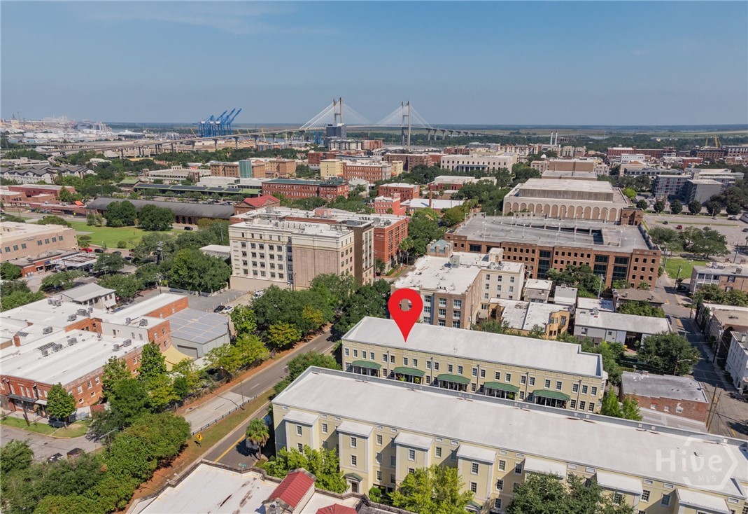 329 W Charlton Street