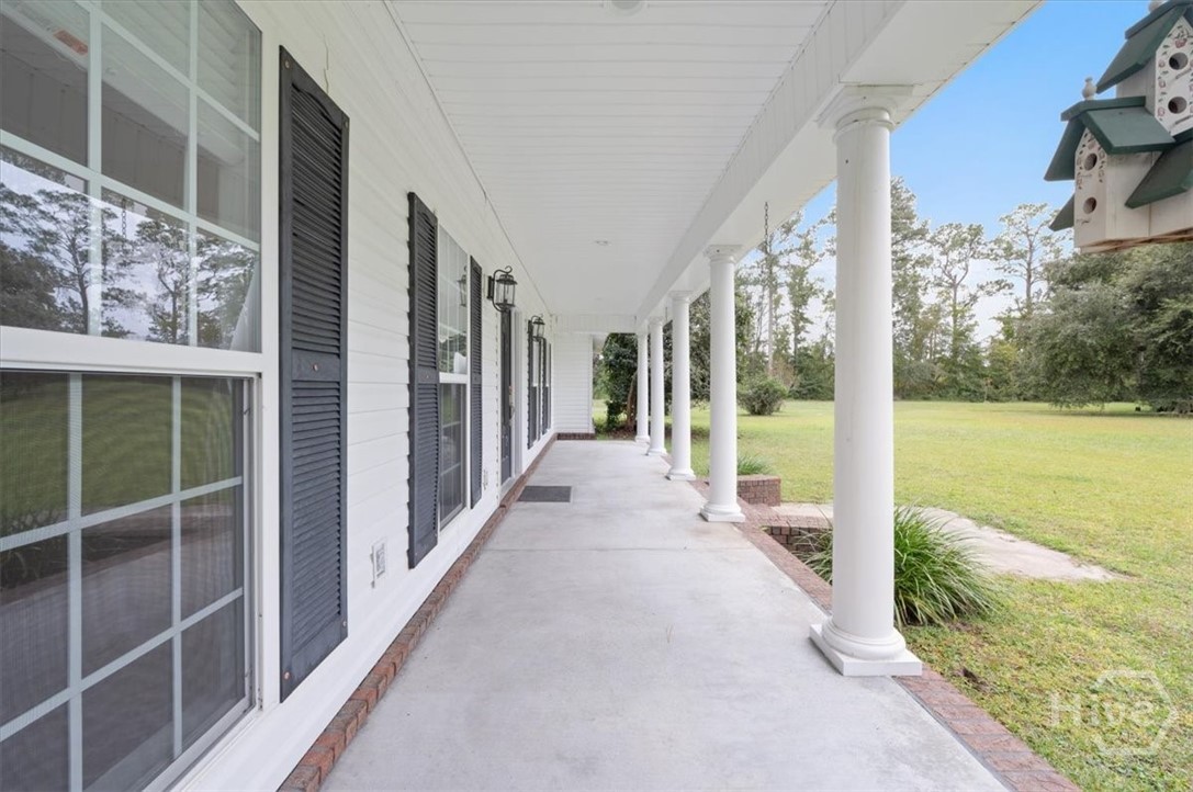 876 Old Darien Highway