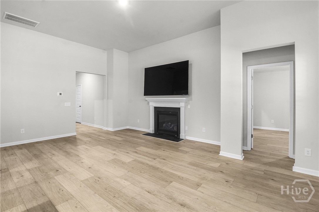 801 Blue Moon Crossing