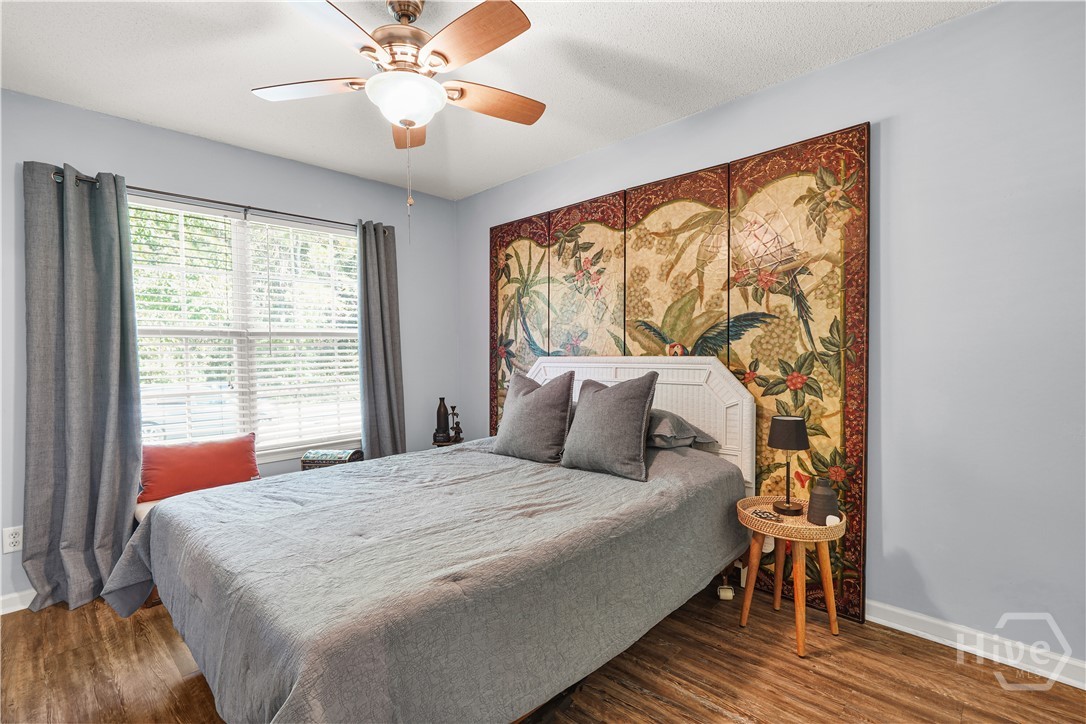 26 Bluelake Boulevard