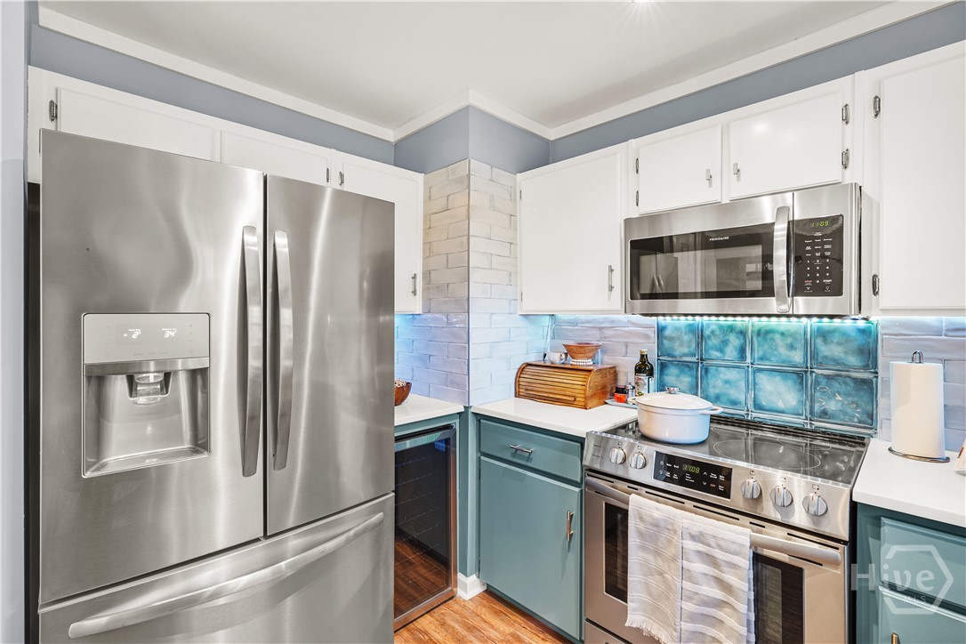 26 Bluelake Boulevard