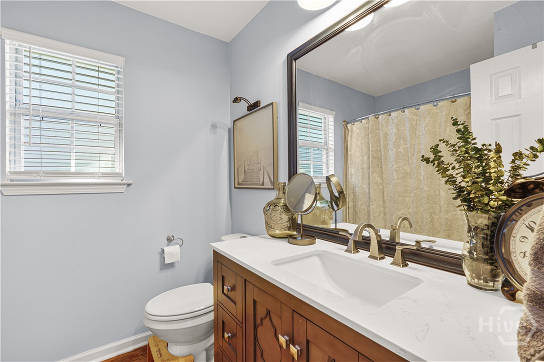 26 Bluelake Boulevard