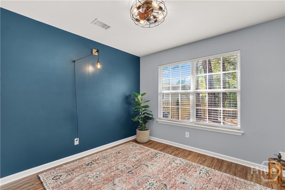 26 Bluelake Boulevard