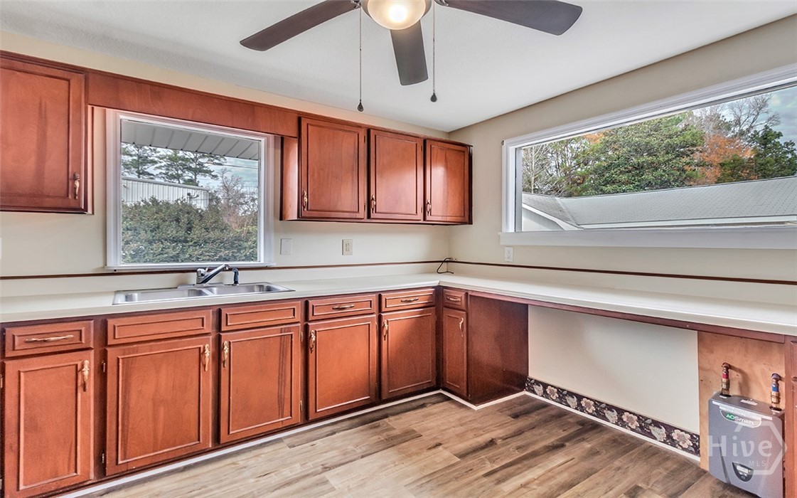 406 E US Highway 80 Highway Suite A and/ or B