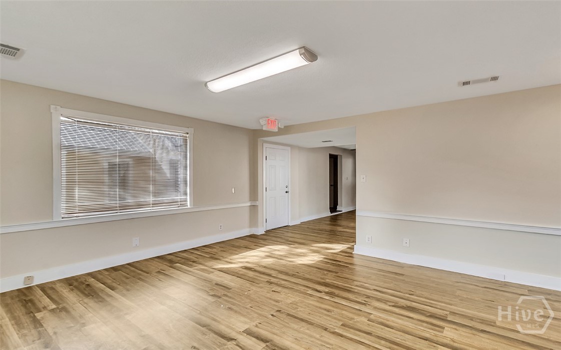 406 E US Highway 80 Highway Suite A and/ or B