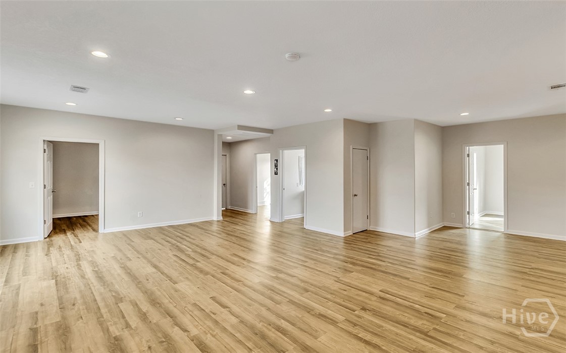 406 E US Highway 80 Highway Suite A and/ or B