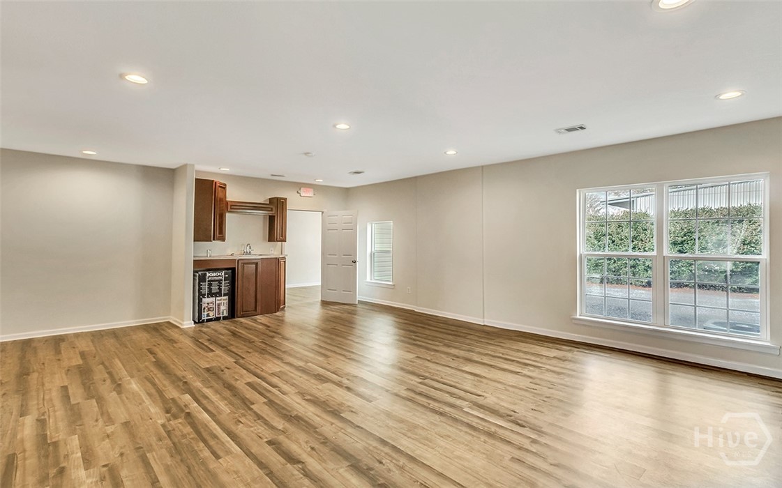 406 E US Highway 80 Highway Suite A and/ or B