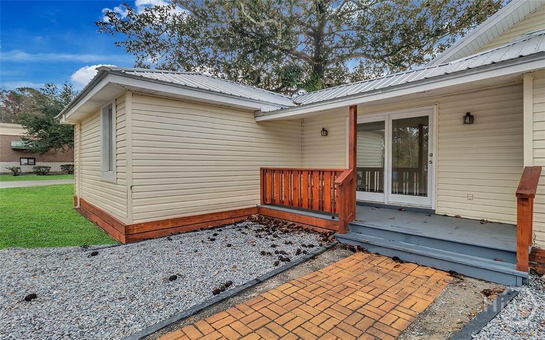 406 E US Highway 80 Highway Suite A and/ or B