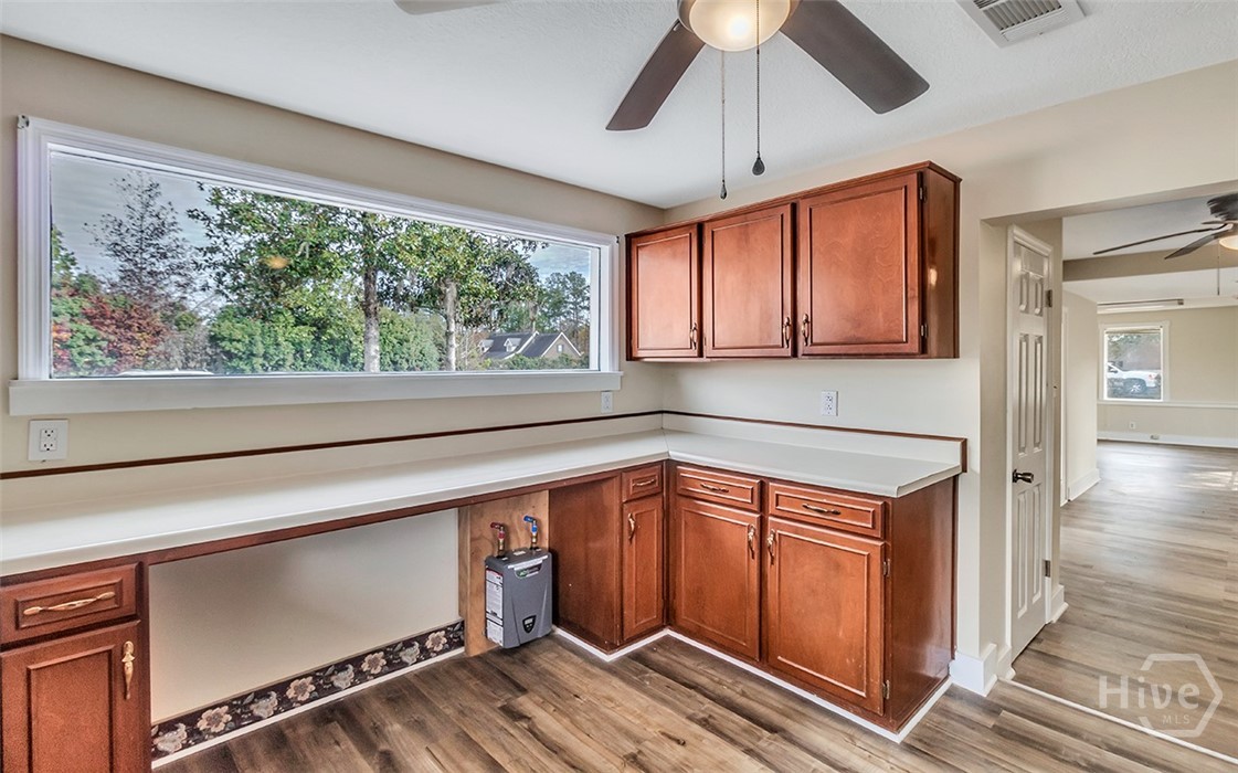 406 E US Highway 80 Highway Suite A and/ or B