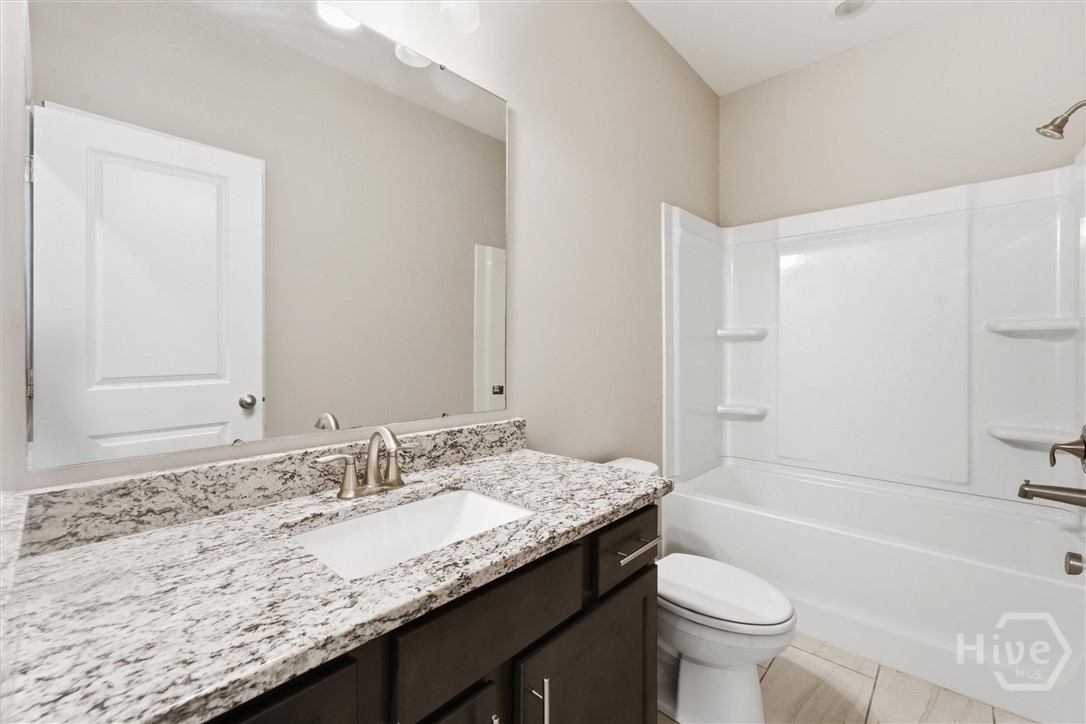 327 Serengeti Boulevard