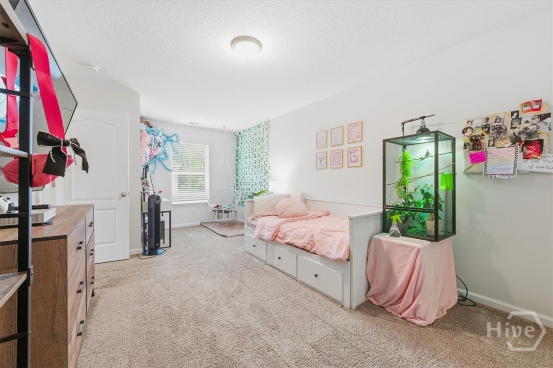 82 Oakmont Drive