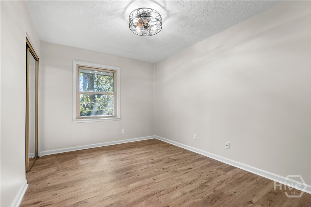 11401 Willis Drive