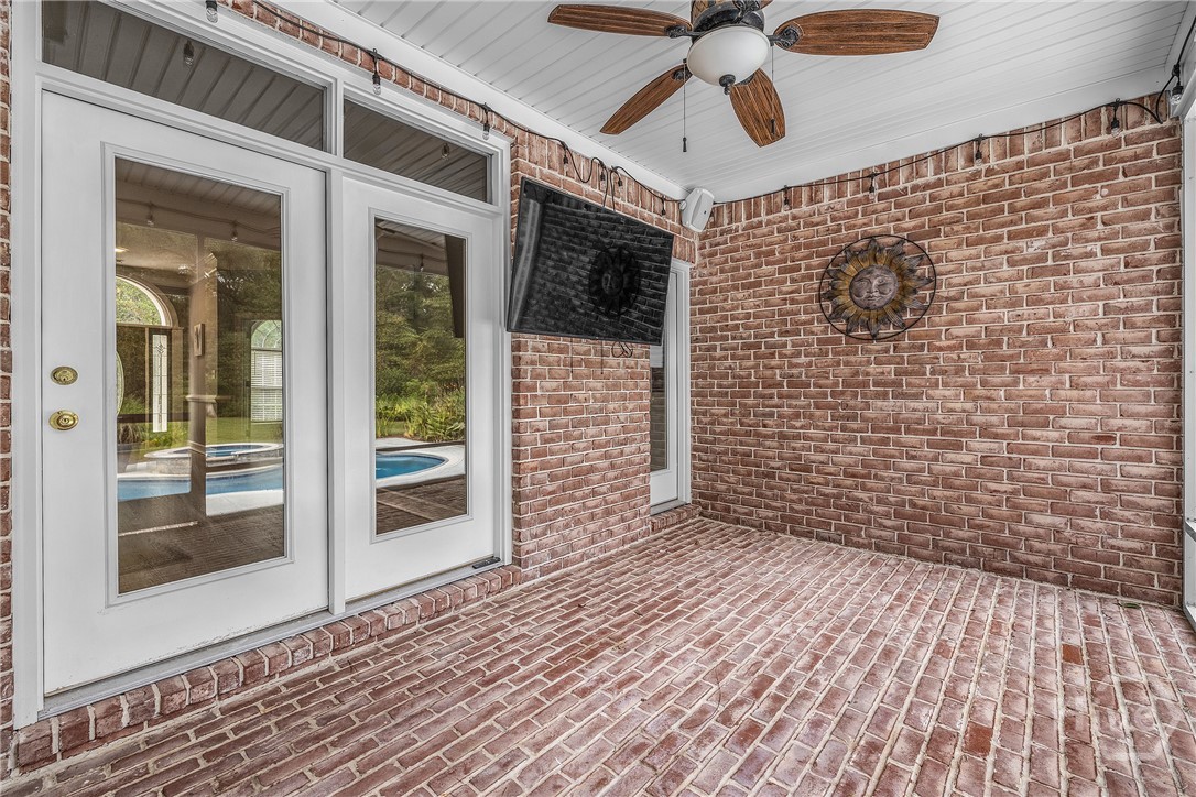 335 Buckland Hall Road