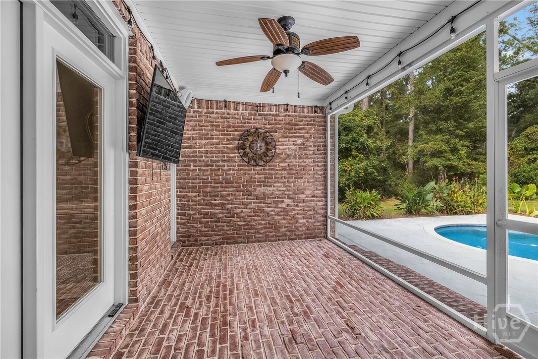 335 Buckland Hall Road