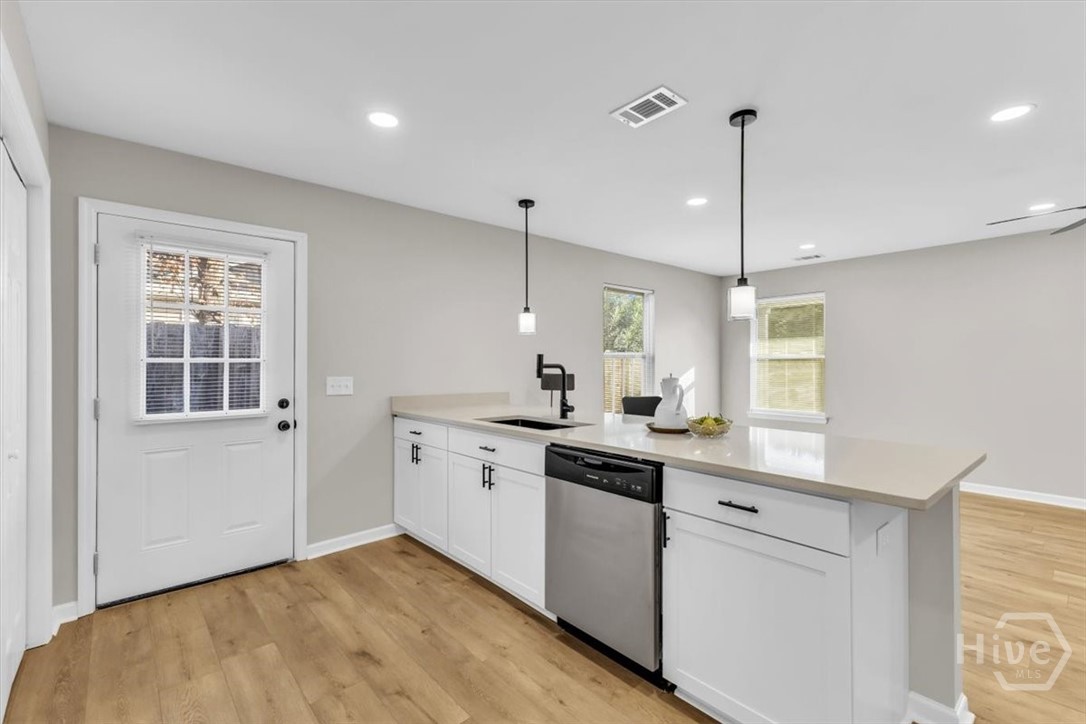 22 W 61st Street