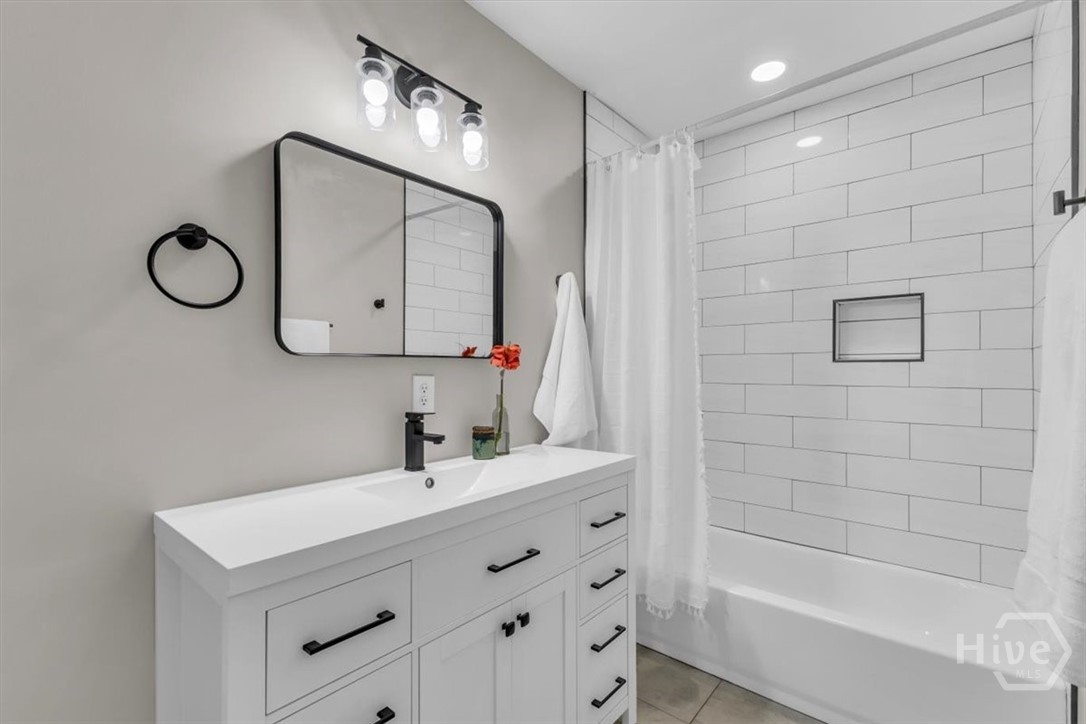 22 W 61st Street