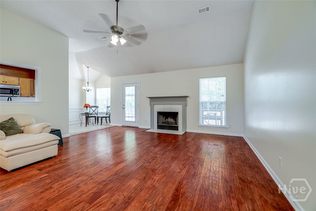233 Jasper Lane