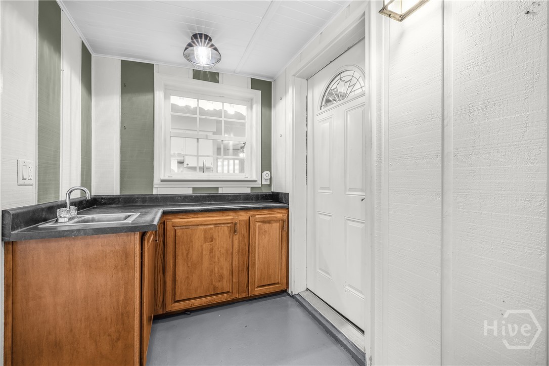 5 Port Royal Drive