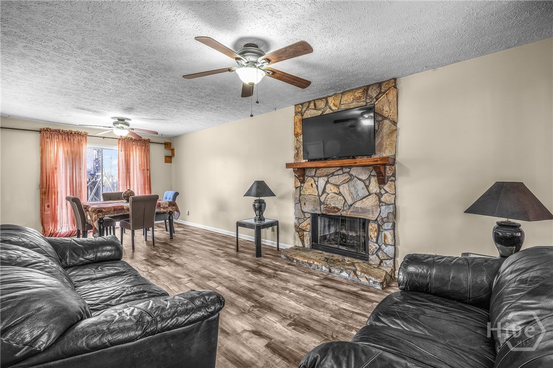 15 W Egrets Nest Lane