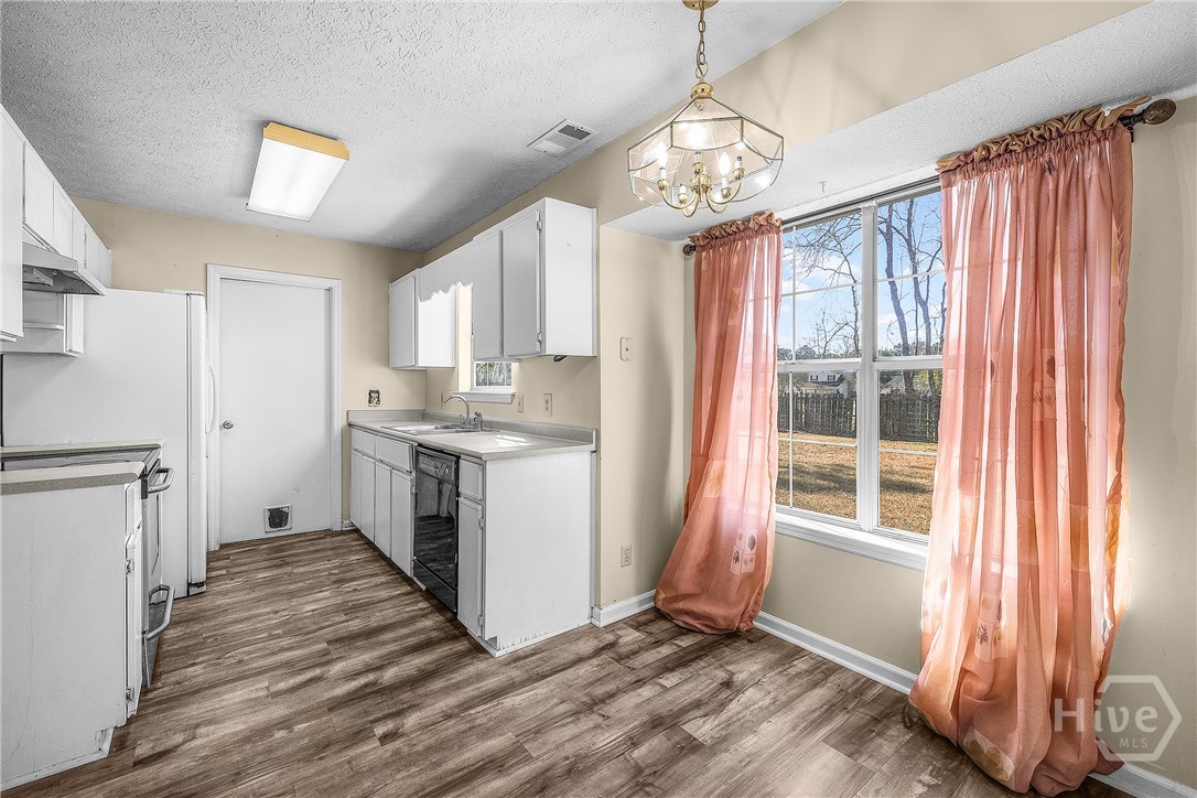 15 W Egrets Nest Lane