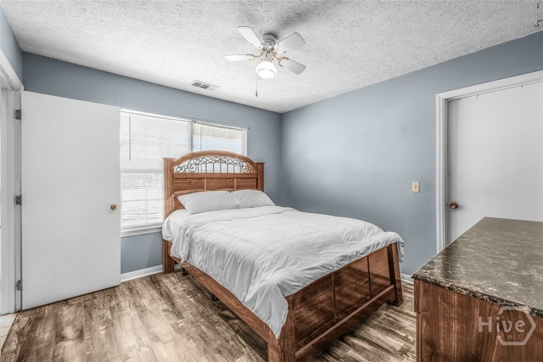 15 W Egrets Nest Lane