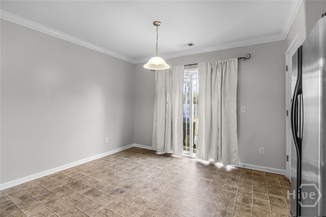 147 Fox Glenn Court