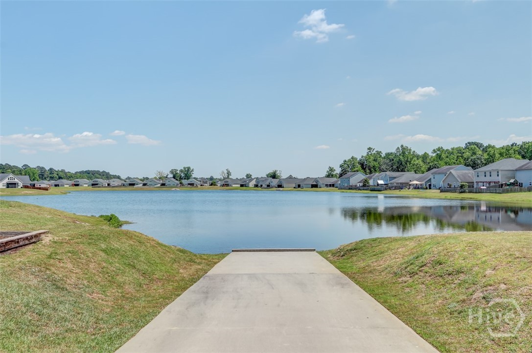 147 Fox Glenn Court