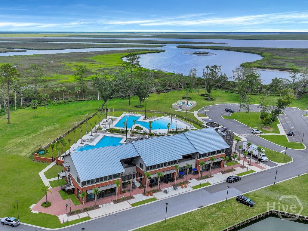 405 Waterways Parkway S