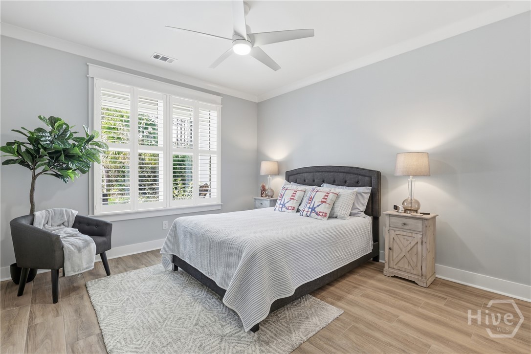 405 Waterways Parkway S