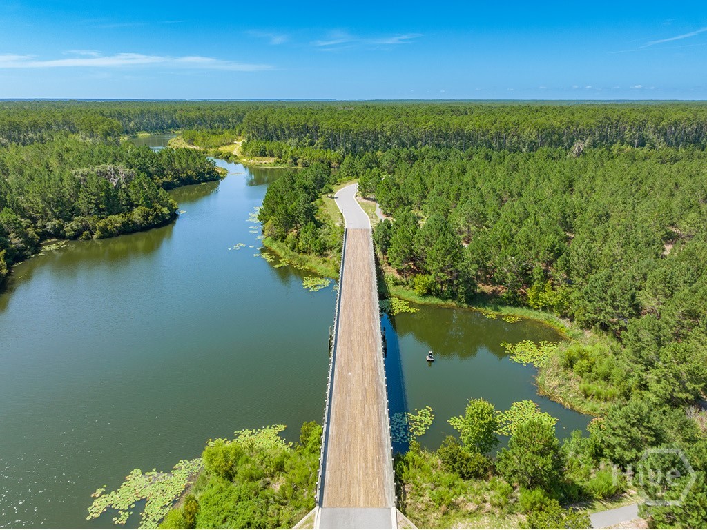 405 Waterways Parkway S