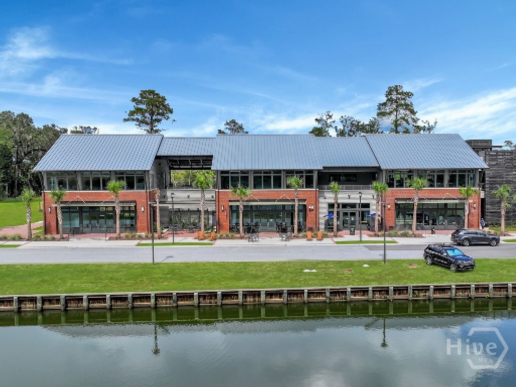 405 Waterways Parkway S