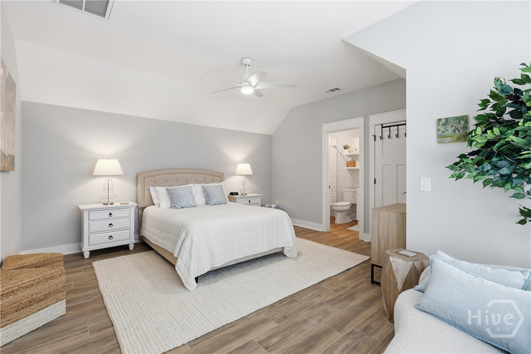 405 Waterways Parkway S