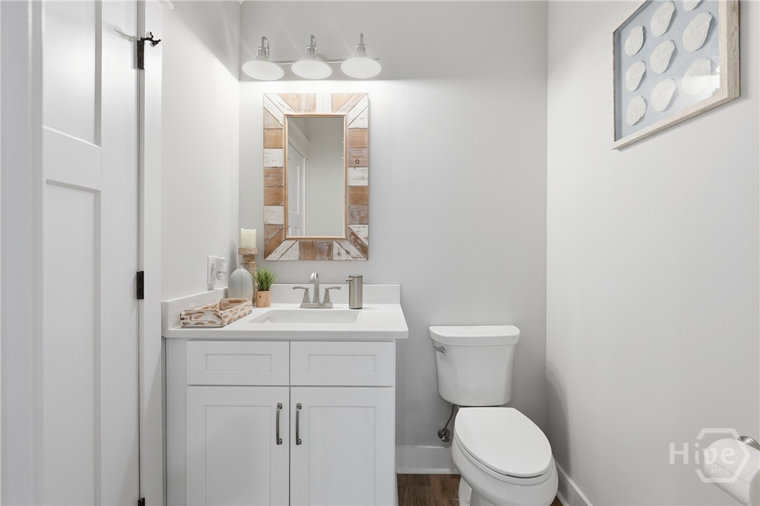 405 Waterways Parkway S