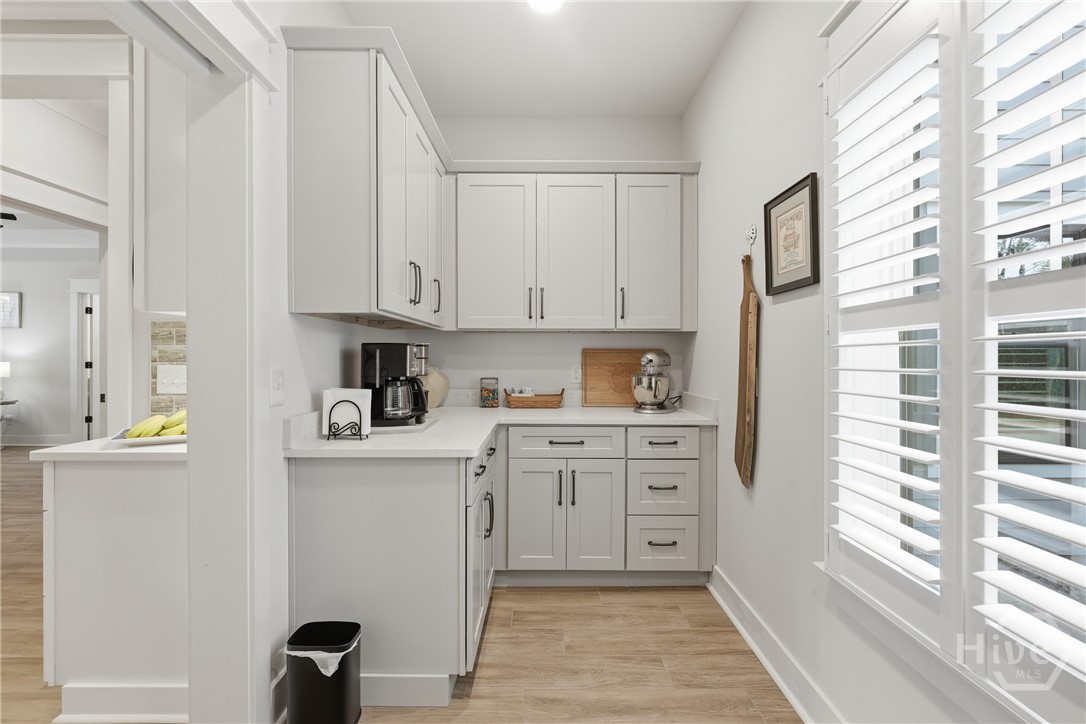 405 Waterways Parkway S