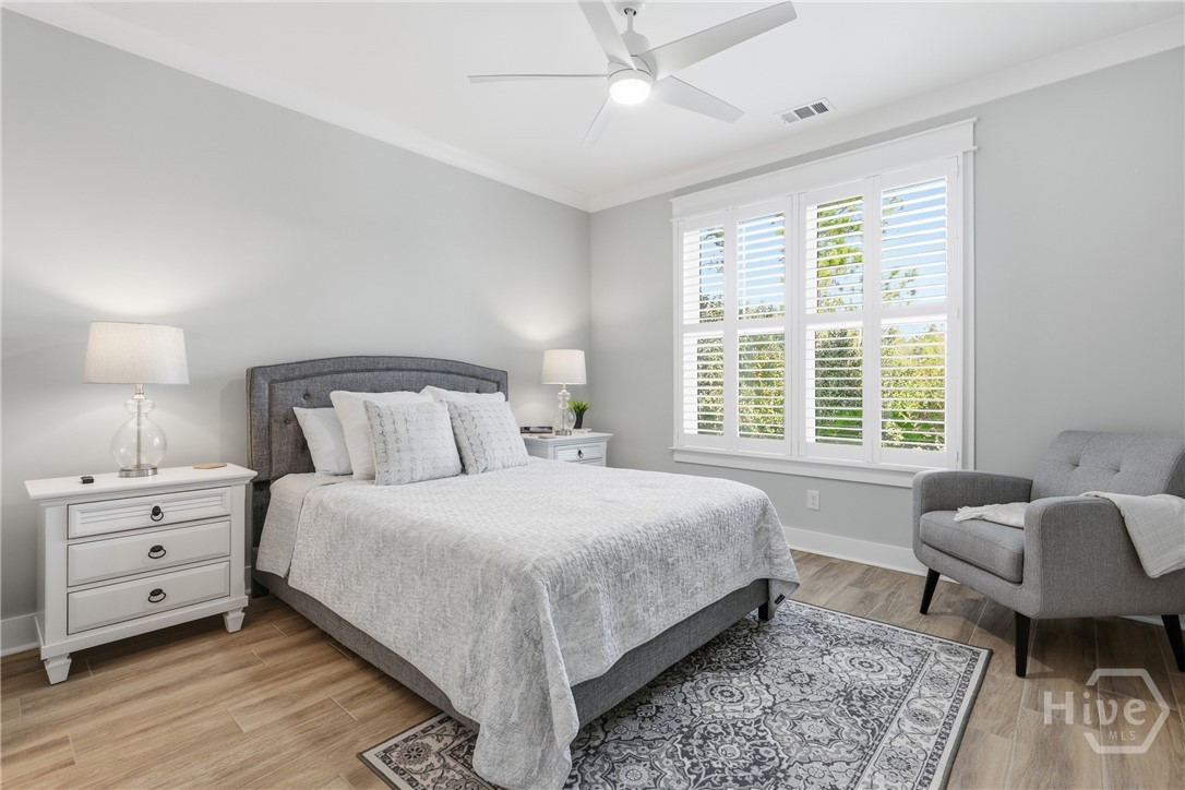 405 Waterways Parkway S