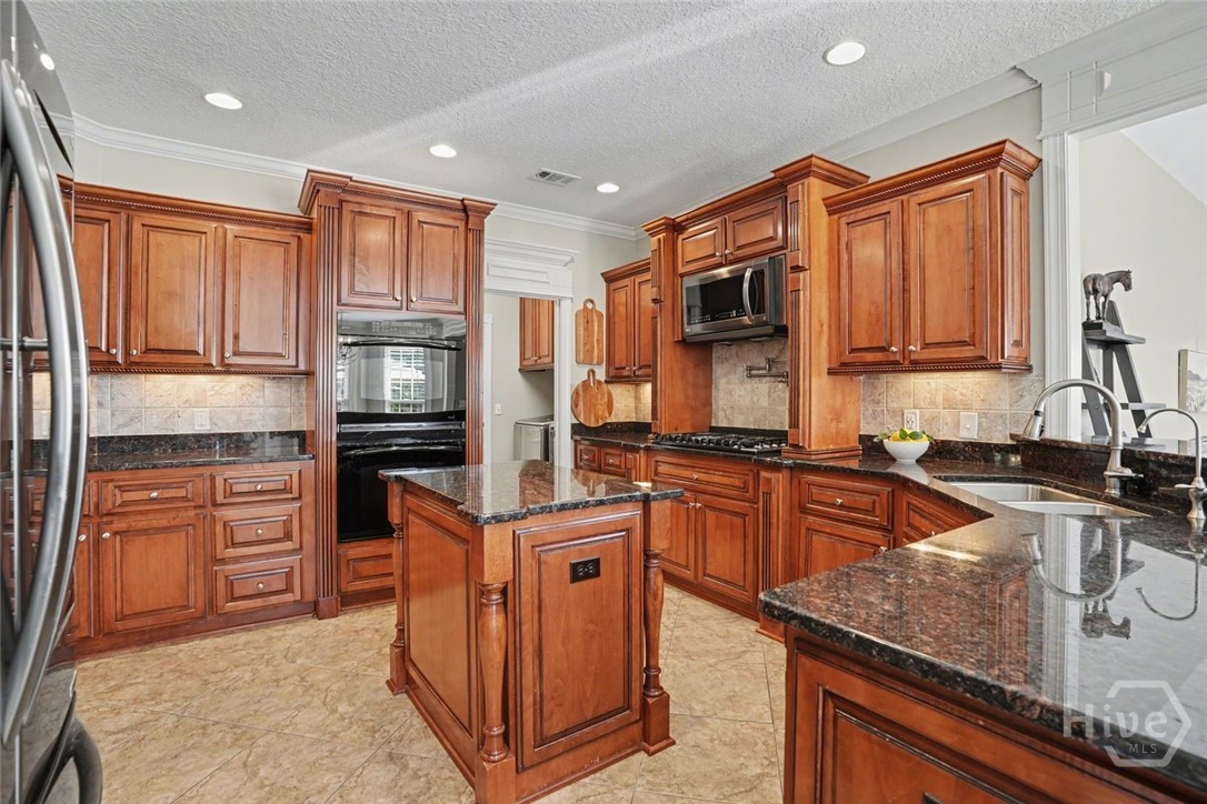 236 Chastain Circle