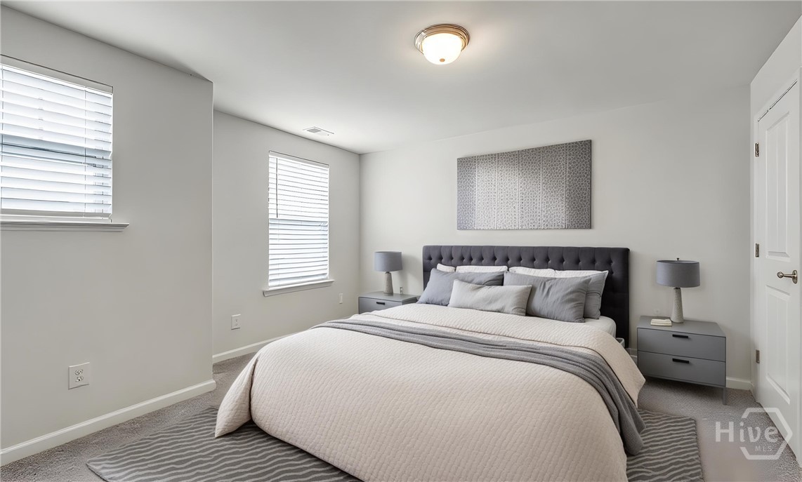 238 Lakepointe Drive