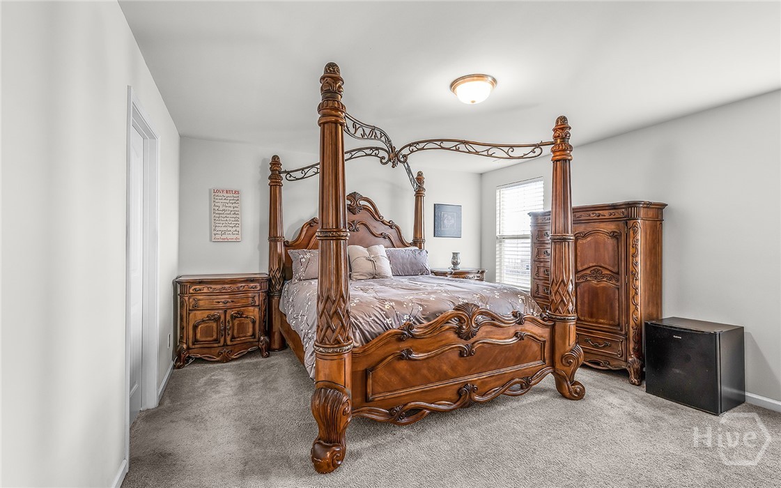 238 Lakepointe Drive