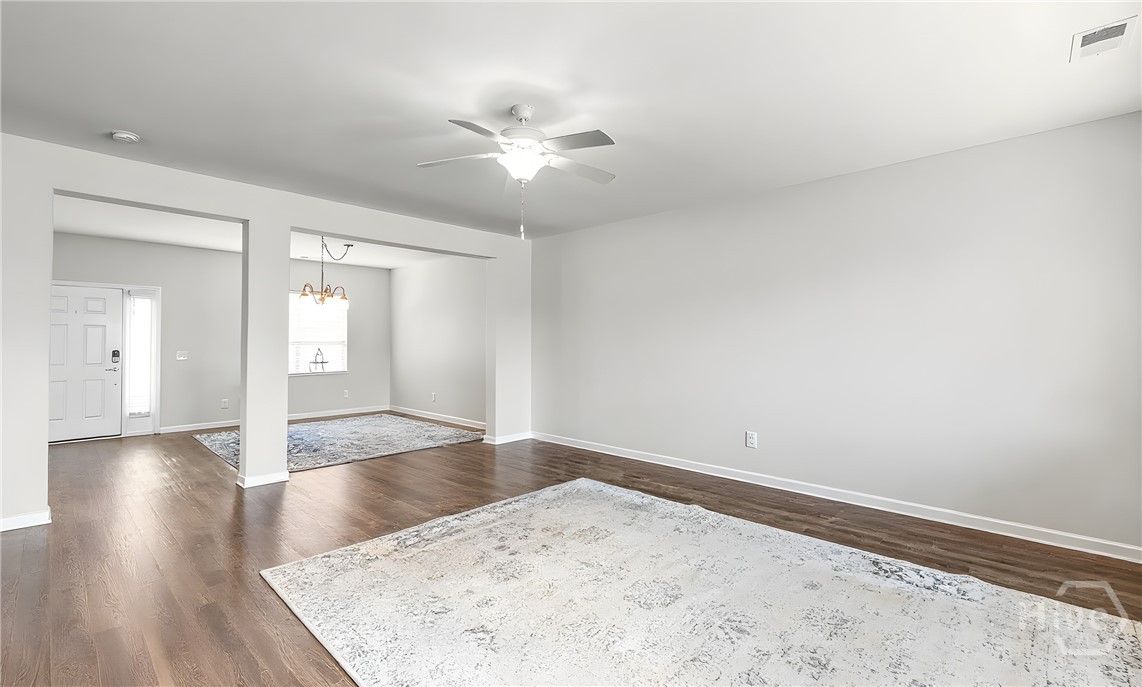 238 Lakepointe Drive