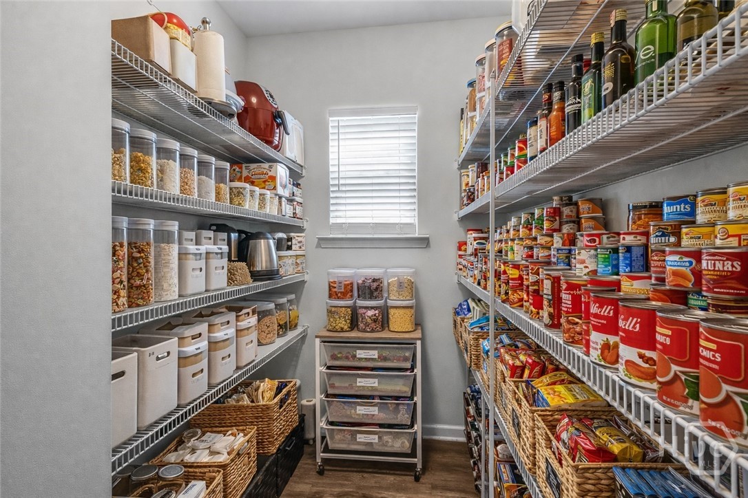 238 Lakepointe Drive