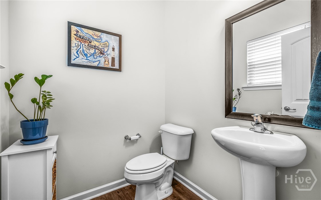 238 Lakepointe Drive