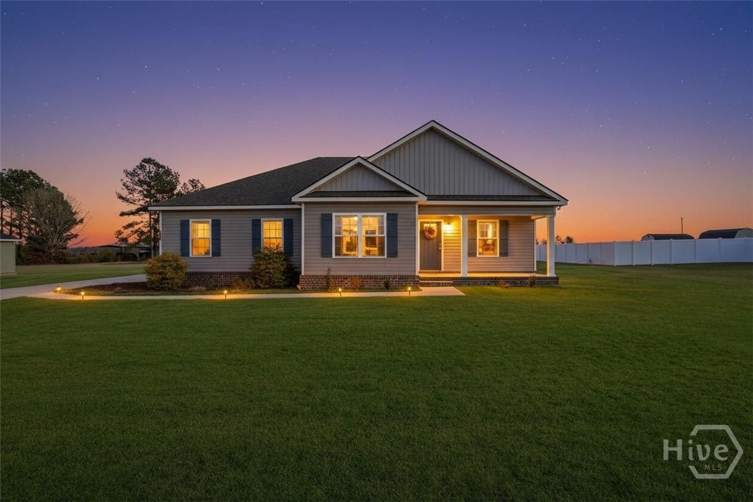 806 Centipede Court