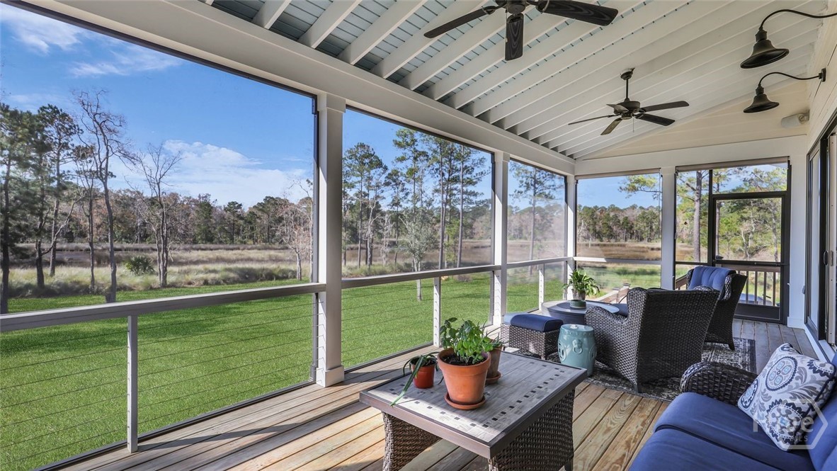 492 Hunter's Loop Drive